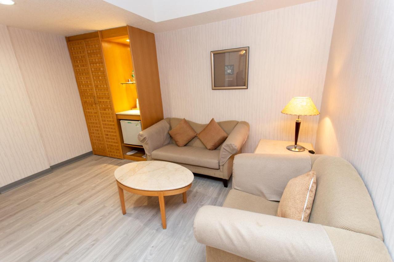 Ardi Hotel Yuanlin Exteriör bild
